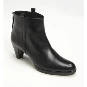 Stuart Weitzman |Black Heel Ankle Boots 9